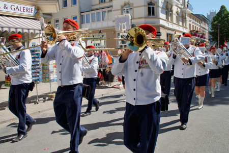 Wegen der Baustelle in der Warnem&uuml;nder Seestra&szlig;e gibt es f&uuml;r den 17. Niegen &Uuml;mgang einige Ver&auml;nderungen. 