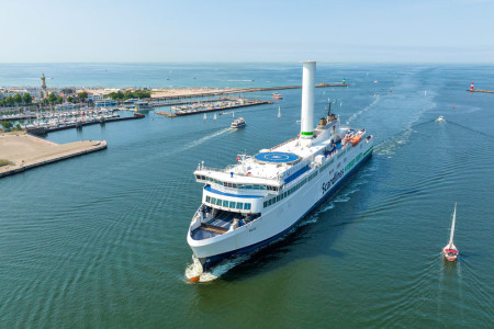 Volle F&auml;hren im Sommerverkehr: Im Juli nutzten 1,173 Millionen Passagiere die Scandlines-Verbindungen zwischen Deutschland und D&auml;nemark.//Foto: Taslair