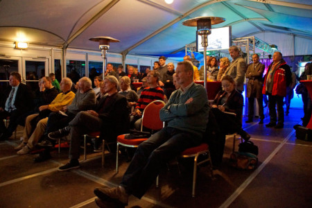 Der erste Talk am Strand wurde gut angemommen - eine Fortsetzung der Gesprächsrunde ist denkbar. Der erste Talk am Strand wurde gut angemommen - eine Fortsetzung der Gesprächsrunde ist denkbar.