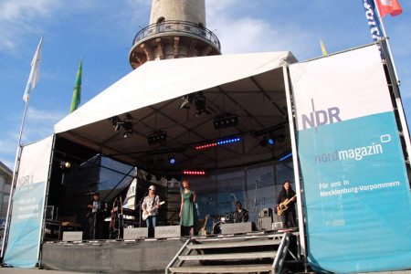 Oldie Train, das sind Bad Penny und Stefanie K&ouml;pp. Sie waren bei der 14. Auflage von "Rauch auf dem Wasser" dabei und begeisterten das Publikum.