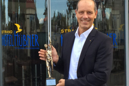 Hübner-Hotelchef Dietmar Karl ist stolz auf die Auszeichnung.