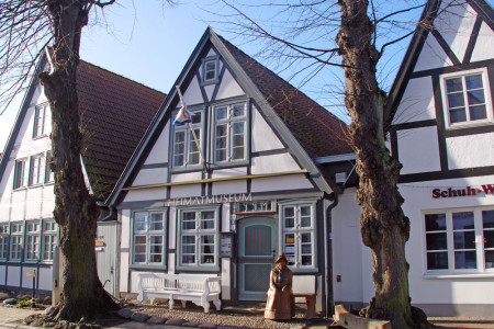 Auch das Warnemünder Heimatmuseum bietet in den Winterferien Entdeckertouren an.