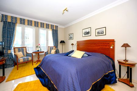 Urlaub in der 1. Reihe: ab 21.6. Kleines h&uuml;bsches Appartement f&uuml;r zwei Personen mit Meerblick und Tiefgarage