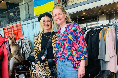 Der Stoffwechsel Secondhand und Vintage Markt ist ein Spaß für Anbieter und Kunden.//Foto: Charlotte Berger