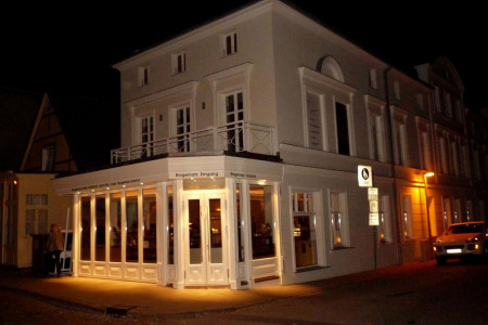 Die Agentur Kulturmeer präsentiert den Westcountry-Folksänger und Multiinstrumentalist Seth Lakeman im Ringelnatz Warnemünde//Foto: Ringelnatz Warnemünde Die Agentur Kulturmeer präsentiert den Westcountry-Folksänger und Multiinstrumentalist Seth Lakeman im Ringelnatz Warnemünde//Foto: Ringelnatz Warnemünde