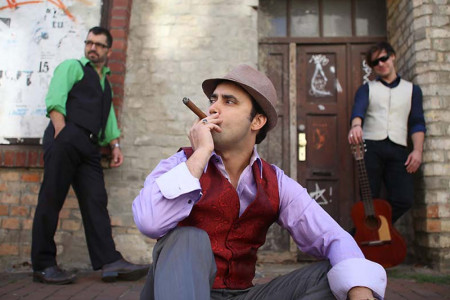 Die Latin-Music des Walter-Martinez-Trios steht für pure Lebensfreude. Am Sonnabend zu Gast im Ringelnatz Warnemünde.//Foto: Künstler Die Latin-Music des Walter-Martinez-Trios steht für pure Lebensfreude. Am Sonnabend zu Gast im Ringelnatz Warnemünde.//Foto: Künstler