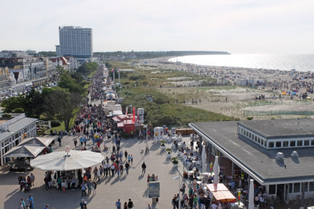 Vor dem Warnemünder Ortsbeirat wurde gestern die zurückliegende Saison ausgewertet.