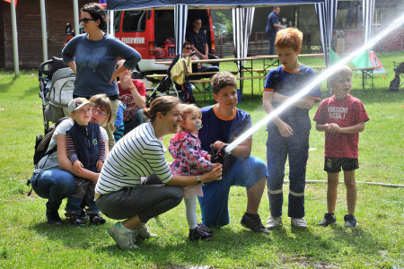 Kinder-Tobe-Tag im Zoo Rostock. 