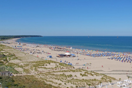 Morgen beginnt in Warnemünde die Strandsaison und für die Bewirtschafter eine arbeitsreiche Zeit.