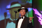 Im Warnemünder Hotel Neptun wird am Nachmittag des Silvestertages "The Voice" Frank Sinatra erwartet.