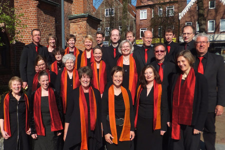 Die Warnemünder Kirche lädt am Pfingstmontag zum Chorkonzert mit dem Kammerchor Compagnia Vocale Hamburg.