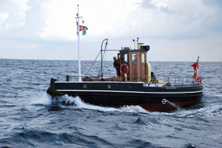 Der dänische Schlepper "Nakskov Havn 1" ist das 200. Teilnehmerschiff der Hanse Sail 2014.  Foto: Archiv Nakskov Havn 1