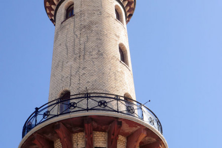 Der Warnemünder Leuchtturm wird während der Herbstferien nochmals geöffnet.