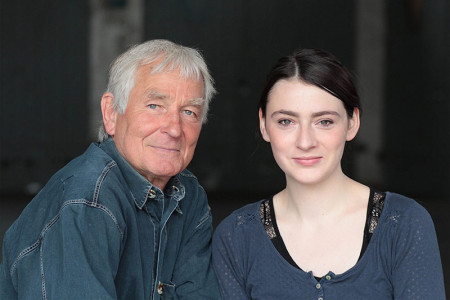 Lydia Wilke und Burkhard Kurt präsentieren im Ringelnatz Warnemünde ihr Programm "Weihnachten andersherum". Lydia Wilke und Burkhard Kurt präsentieren im Ringelnatz Warnemünde ihr Programm "Weihnachten andersherum".