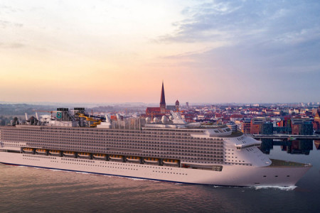 Diese Visualisierung veranschaulicht die Gr&ouml;&szlig;enverh&auml;ltnisse. Es wird nie dazu kommen, dass ein Schiff der Global-Class in den Rostocker Stadthafen einl&auml;uft.