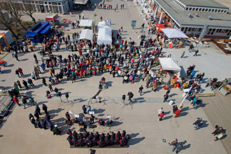 Die 21. Warnemünder Leuchtturmsaison wurde am Ostersonnabend eröffnet. Die 21. Warnemünder Leuchtturmsaison wurde am Ostersonnabend eröffnet.