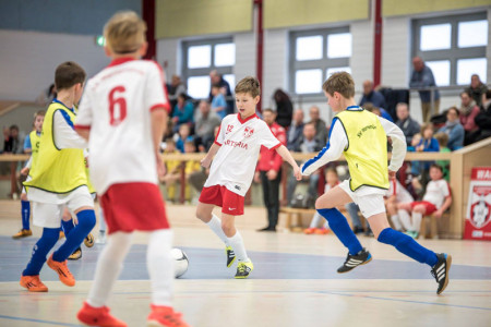Hier kämpft die aktuelle D2-Jugend des SV Warnemünde Fußball e.V. beim letzten Futsal-Cup – damals noch als E1-Jugend.