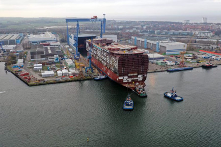 Im November 2019 wurde „Global Dream“ zur Endmontage nach Wismar überführt. Wegen der Corona-Krise konnte das Schiff bis heute nicht fertiggestellt werden. 