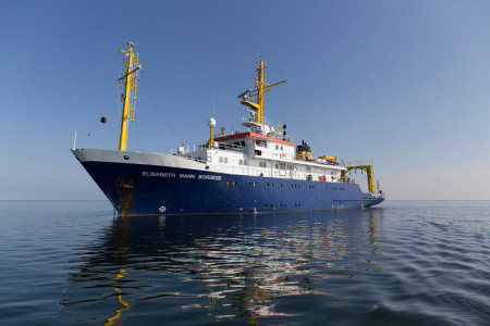 Mit dabei auf der großen "Wirbeljagd" in der Ostsee im Dienst der Klimaforschung: das IOW-Forschungsschiff "Elisabteh Mann Borgese"