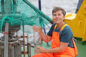 Die IOW-Meeresforscherin Maren Voß erhält als Erste den mit 3 Mio. Schwedischen Kronen dotierten Björn Carlson-Ostsee-Preis der schwedischen Björn Carlson Baltic Sea Foundation.