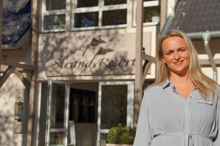 Die 36jährige Anne Schlücker ist seit dem 1. Oktober neue Hoteldirektorin im Strandresort Markgrafenheide.