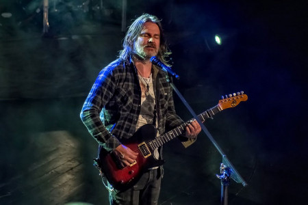 Der ehemalige Sänger von Genesis, Ray Wilson, rockt am 17. Juni den Kurhausgarten Warnemünde.