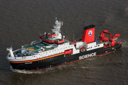Wie gestresst sind Küstenmeere durch Mensch und Klima? Das Forschungsschiff "Sonne" geht für einen Monat auf Spurensuche im Südchinesischen Meer.