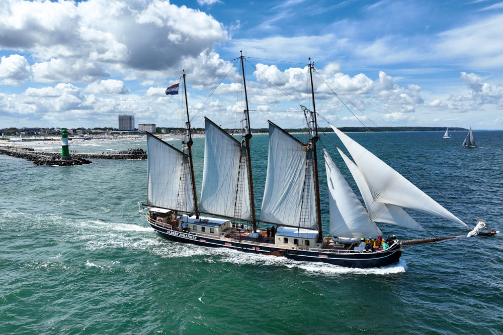 Hanse Sail Warnemünder Woche